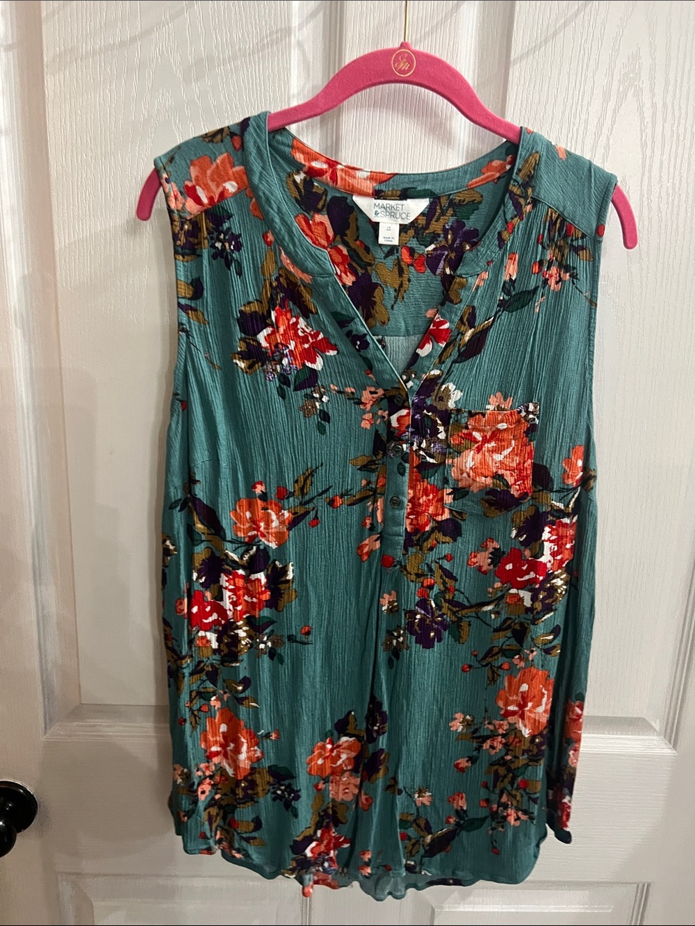 Market & Spruce Teal Floral Button-Front Sleeveless Top